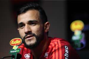 Henrique Dourado elogia trabalho de interino no Flamengo: 'Inteligência enorme'