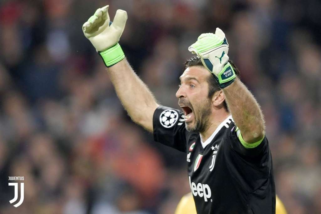 Buffon lamenta queda da Juventus e ataca juiz: 'Não é um homem, é um animal'