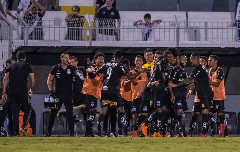 Ponte Preta 3 x 0 Náutico – Macaca dá show e encaminha classificação