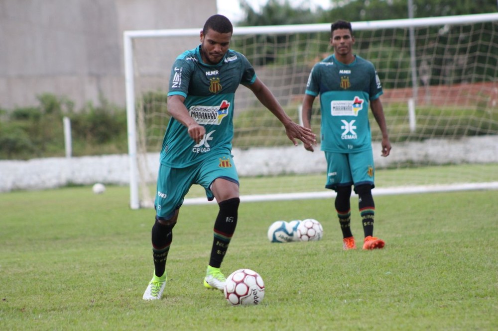 Série B: Volante do Sampaio Corrêa lamenta estreia com os portões fechados