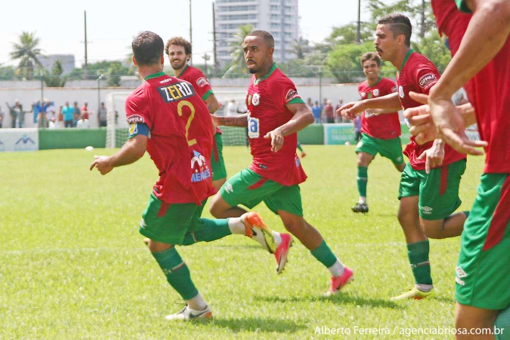 Técnico da Briosa espera jogo equilibrado (Foto: Alberto Ferreira / Agência Briosa)