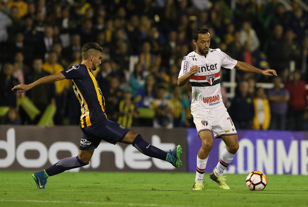 Rosario Central-ARG 0 x 0 São Paulo – Tricolor se segura com um a menos