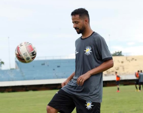 Tocantinense: Palmas apresenta meia-atacante que fez gol na final Capixaba à lá Zidane