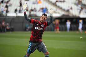 Diego Alves esquece Libertadores e pede foco do Flamengo na estreia do Brasileiro