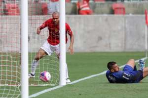 Por Lucca, Inter deve ceder camisa 9, ex-Ponte, ao Corinthians