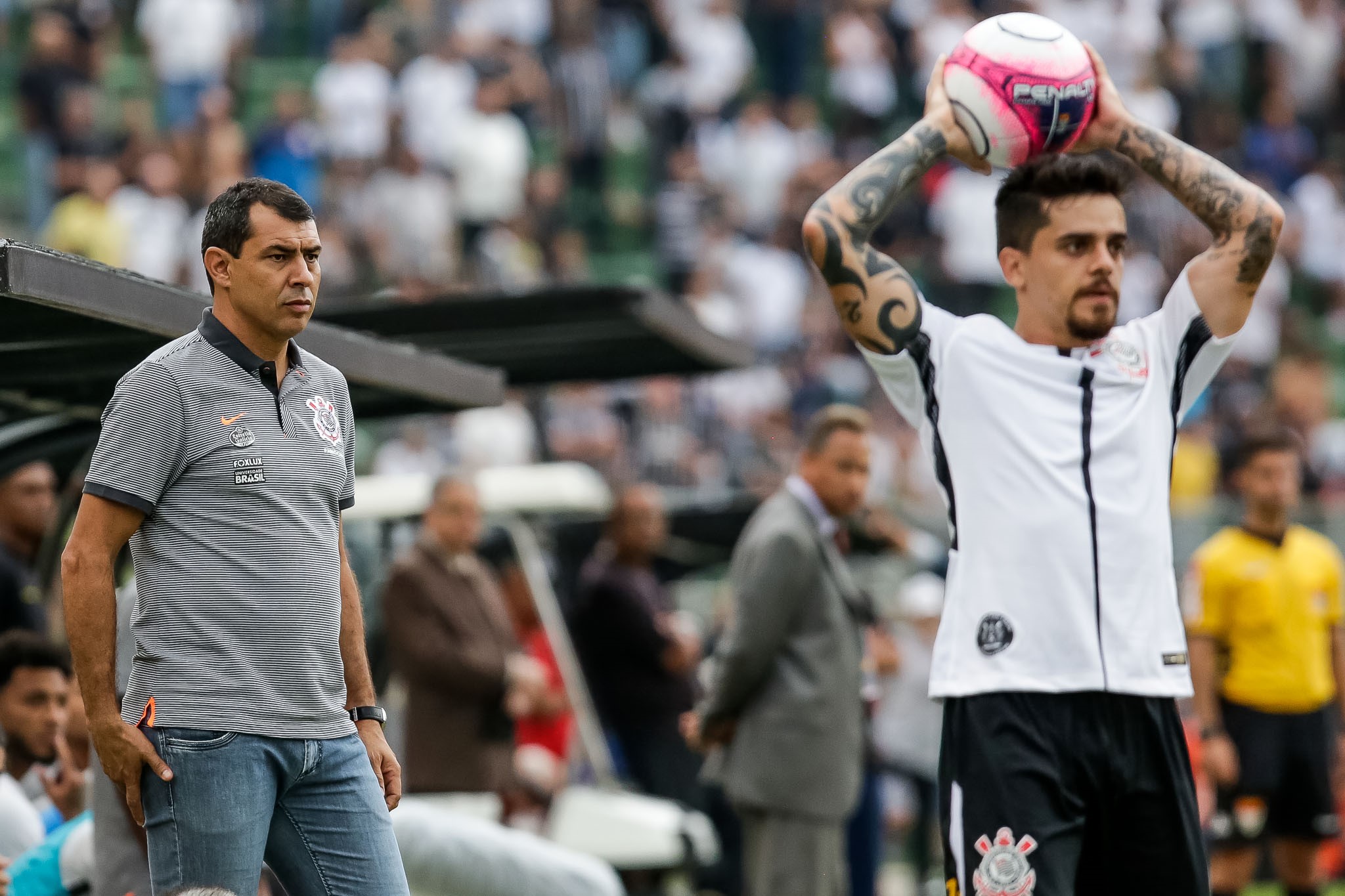 Contestado, Kazim marca gol contra em treinamento do Corinthians