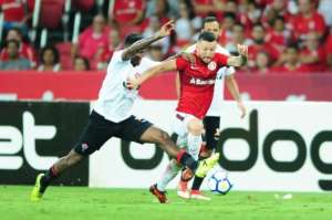 Exame aponta lesão muscular e Rossi desfalca o Inter por quatro semanas