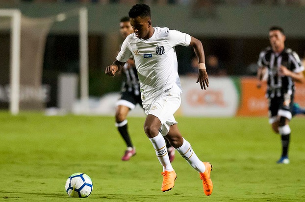 Xodó santista, Rodrygo ainda não disputou nenhuma partida completa