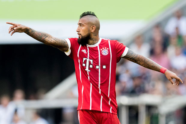 Alemão: Vidal é operado com sucesso, mas desfalcará Bayern até o final desta temporada