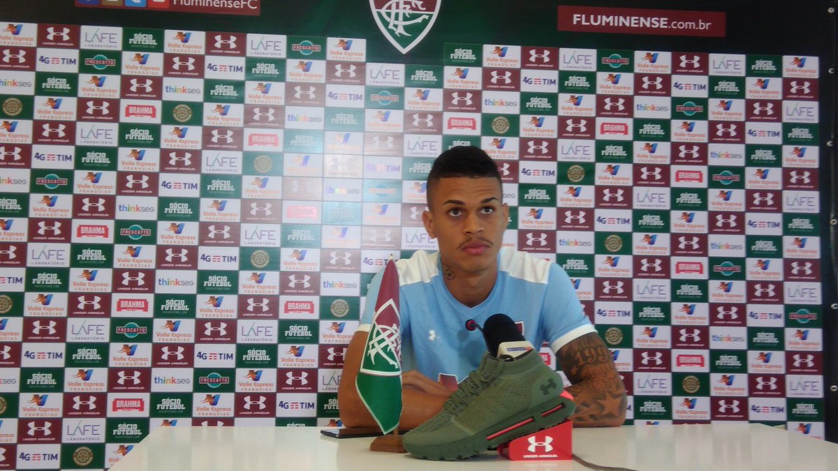 Richard confirma interesse de clube europeu, mas se diz feliz no Fluminense