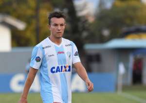 Ex-São Paulo e Cruzeiro, Dagoberto tem lesão confirmada e desfalca Londrina na Série B