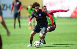 Série B: Ponte sonda meia Camilo, mas se assusta com salário