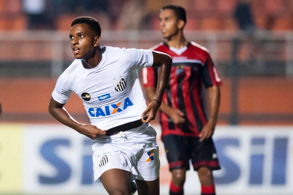 Antes do 9º jogo como titular, Rodrygo trabalha para enfim suportar 90 minutos
