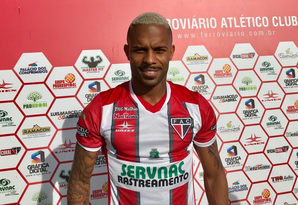 Vitinho reforça o Ferroviário para a Série D (Foto: Divulgação)