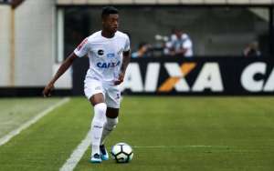 Bruno Henrique confirma que voltará ao Santos no sábado: 'Não tem preço'
