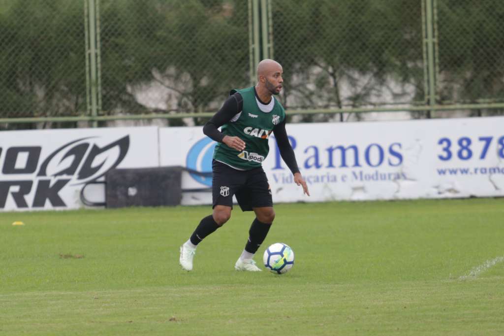 Ceará estreia dentro do Castelão contando com o apoio da torcida