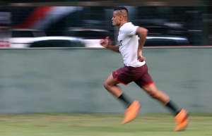 Everton é regularizado pelo São Paulo e pode estrear no domingo