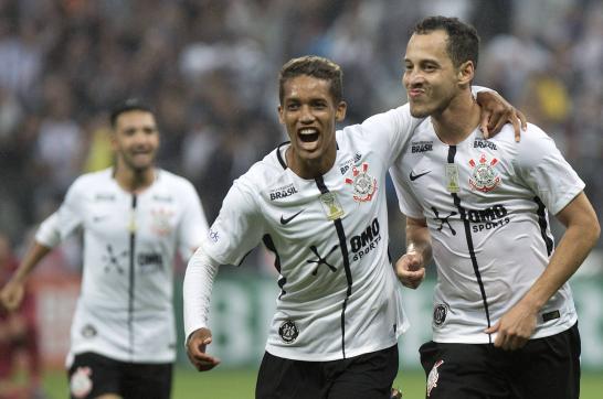 Rodriguinho tem sido o principal jogador corintiano