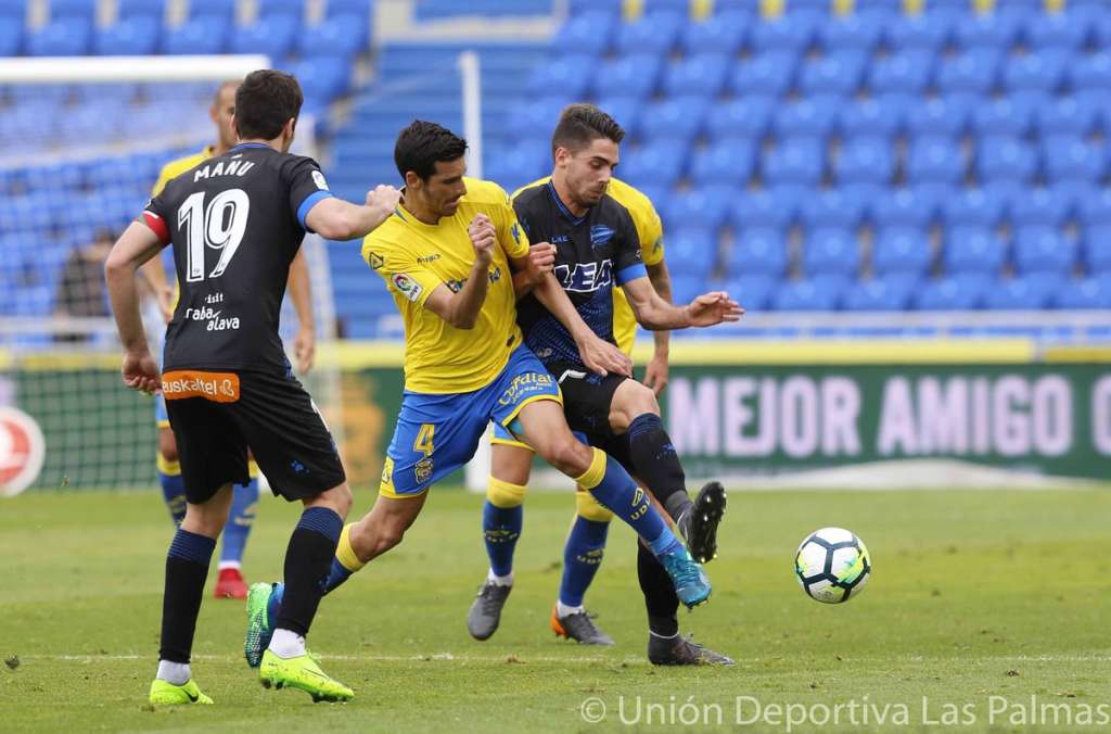 Las Palmas leva goleada em casa e é o segundo rebaixado no Campeonato Espanhol