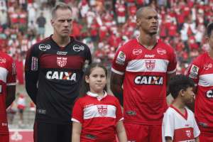 Série B: Ainda sem pontuar, goleiro do CRB pede equipe ligada diante do Fortaleza