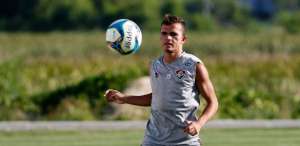 Ainda sem vencer, Vitória negocia com atacante que não marca desde 2016