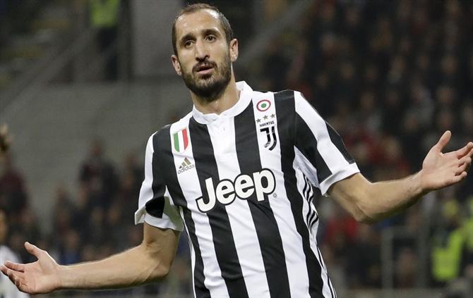 Italiano: Juventus confirma lesão e Chiellini pode não jogar mais na temporada