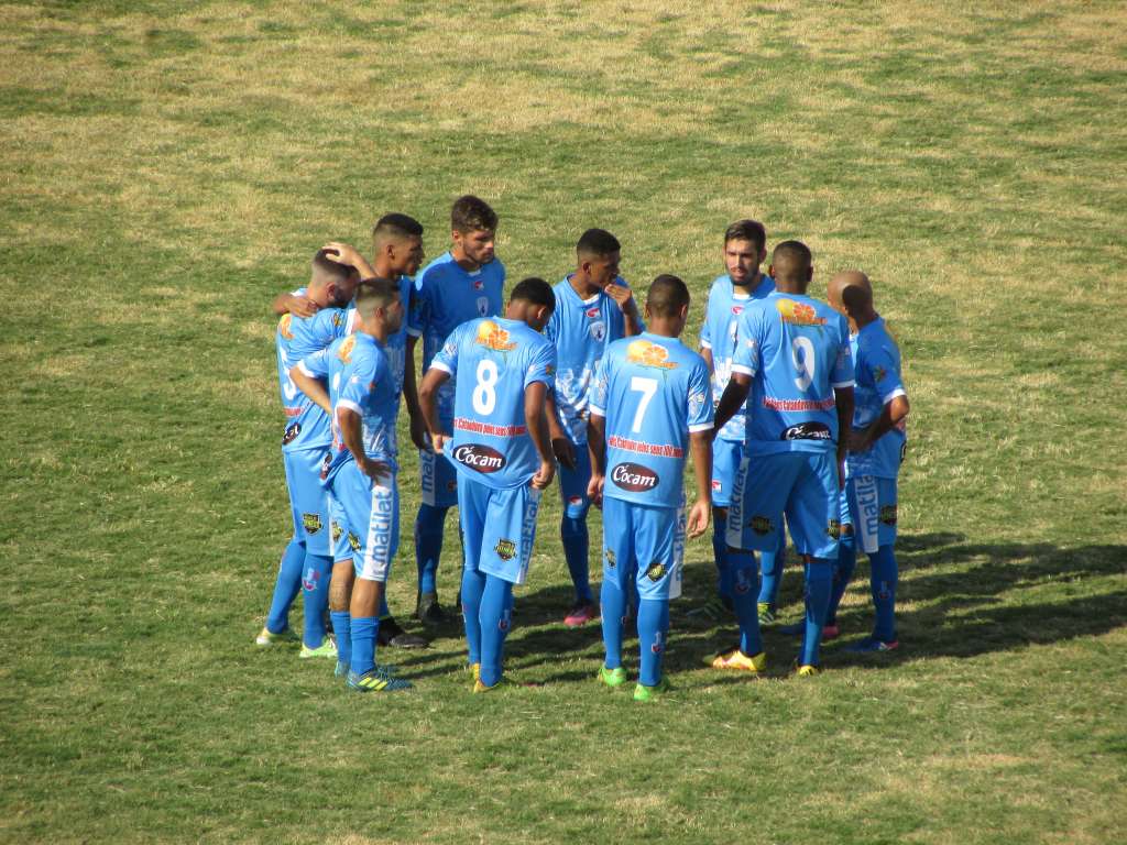 Catanduvense tem desfalques para o primeiro derby da história (Foto: Muller Merlotto Silva)