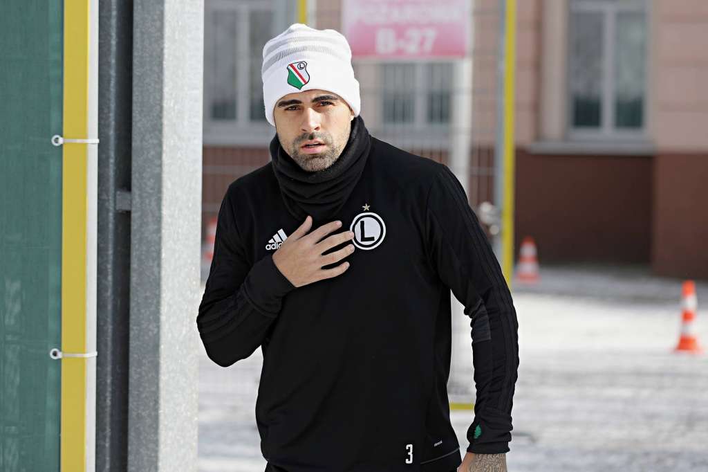 Ex-Palmeiras, Grêmio e Lazio, Maurício Santos quer grande reta final de temporada com o Legia Varsóvia