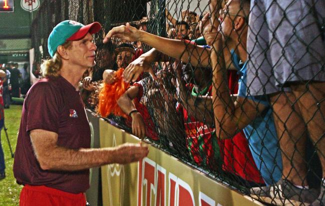 Sérgio Guedes liderou a Portuguesa Santista rumo ao acesso (Foto: Alberto Ferreira / Agência Briosa) Sérgio Guedes liderou a Portuguesa Santista rumo ao acesso (Foto: Alberto Ferreira / Agência Briosa)