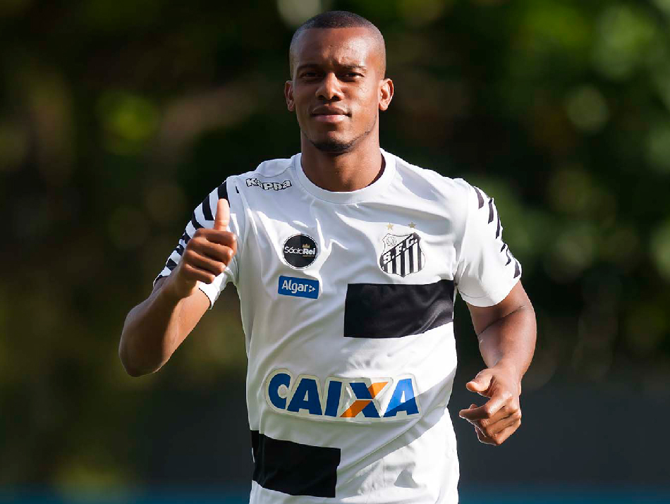 Copete celebra boa atuação pelo Santos e admite má fase: ‘Está faltando’