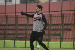 Série B: Goleiro Tadeu crava objetivo do Oeste: 