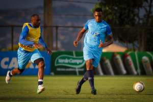 Após goleada histórica, Cruzeiro se reapresenta de olho no Internacional