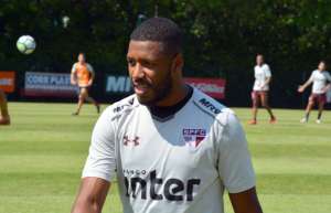 Aguirre divulga relacionados com Anderson Martins, Jucilei e Diego Souza