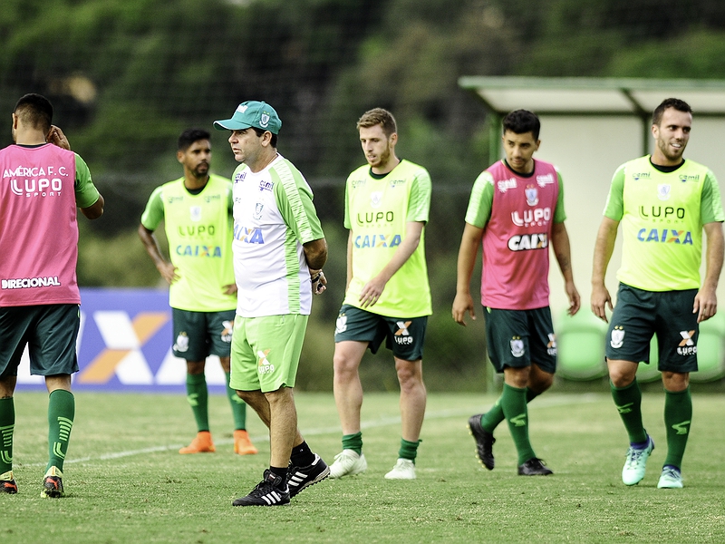 América-MG x Vitória – Coelho voltar a vencer no Brasileirão para subir na tabela