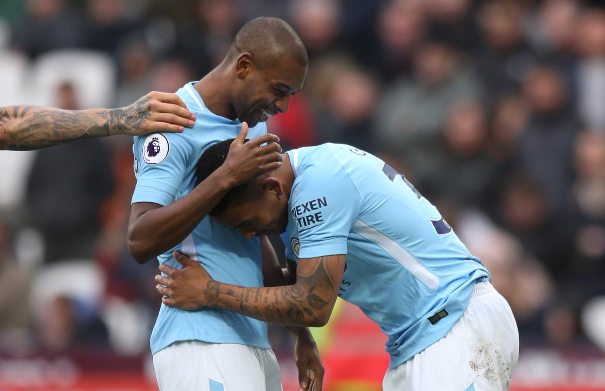 INGLÊS: Com gols brasileiros, Manchester City goleia West Ham e persegue recordes