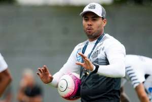 Libertadores: De folga no Brasileirão, Santos faz primeiro treino no Uruguai