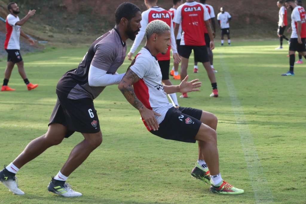 Vitória leva ampla vantagem sobre o América-MG na história do confronto 