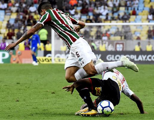 Corinthians perde a primeira e Mengão é o líder isolado do Brasileiro 2 0002050310795 img
