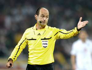 Após 9 anos, árbitro confessa que anulou gol do Palmeiras e marcou 'perigo de gol'