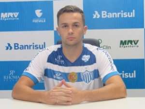 Série D: Novo Hamburgo apresenta Henrique Schwarzer, ex-volante de Paraná e Ypiranga