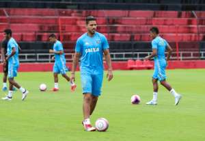 Oswaldo Henríquez quer grande jogo do Sport contra o Bahia pelo Brasileirão