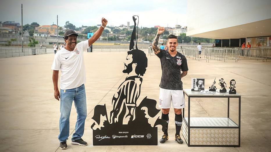 Conmebol veta mensagem em camisa do Corinthians por manifestação política