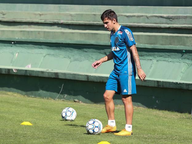 Corinthians negocia a contratação de atacante revelação do Coritiba