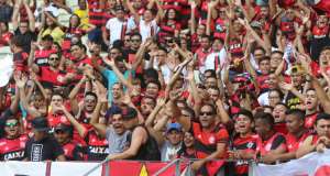 Flamengo entrega DVD ao MP para tentar identificar torcedores agressores