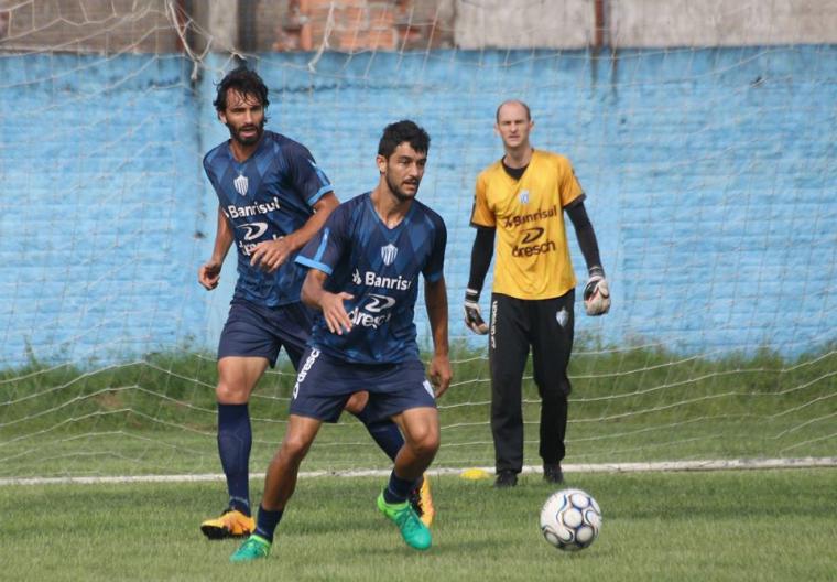 Série D: De olho no Cianorte, Novo Hamburgo trabalha aspectos técnicos e táticos