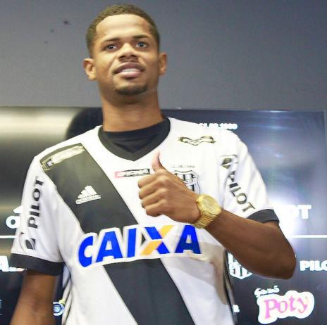 Junior Santos pode ser a surpresa no ataque da Ponte Preta