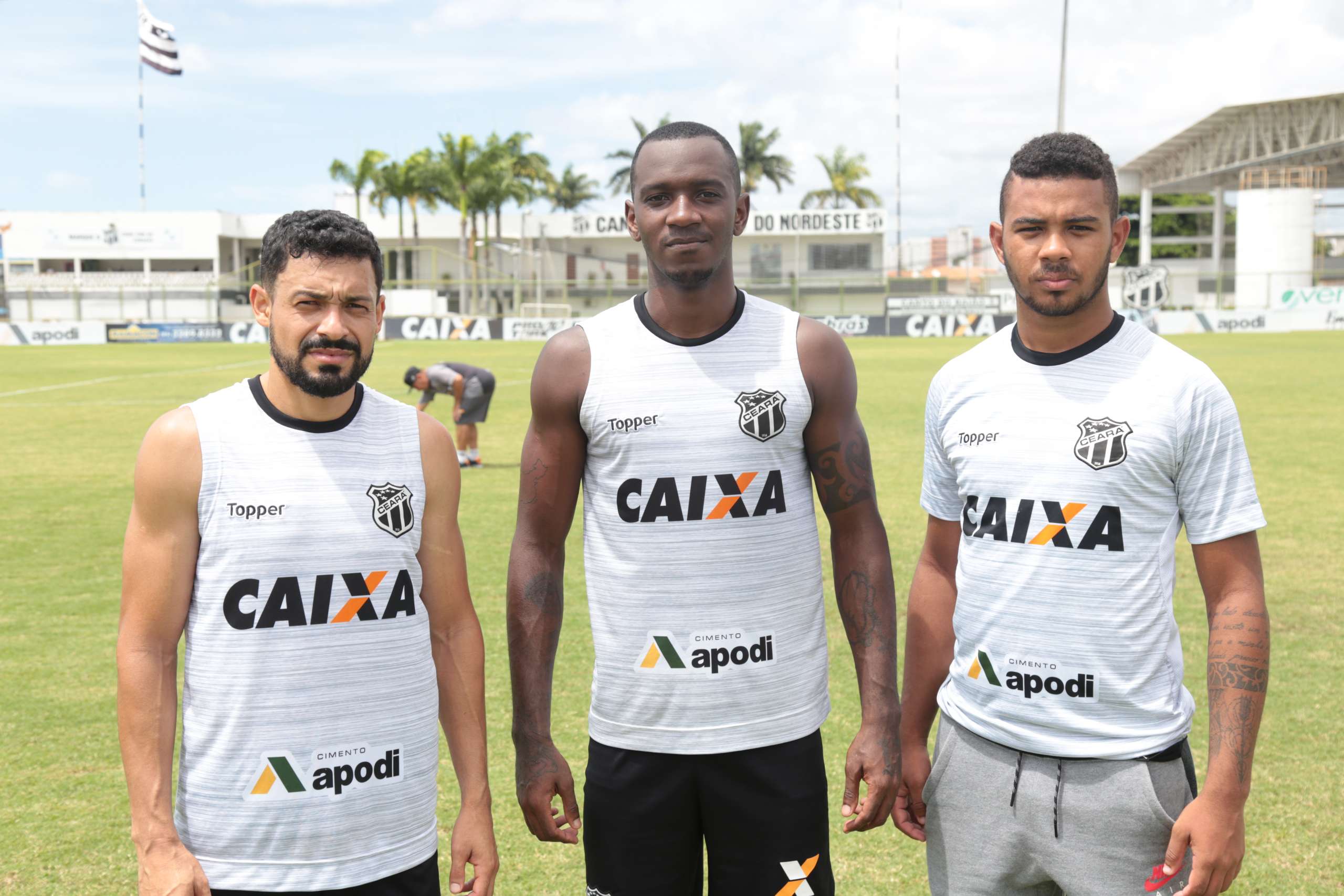 Atacante acusado de agredir a namorada se gaba em apresentação no Ceará: “Sou foda”