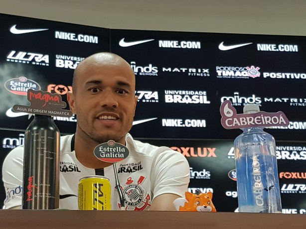 Com Pedrinho e Roger, Carille esboça Corinthians contra o Ceará