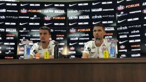 Vindos do Nacional, Bruno Xavier e Thiaguinho são apresentados pelo Corinthians