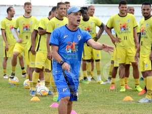 Série D: Técnico Robert está confiante para duelo do Corumbaense com o Brasiliense